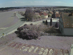 Vjezd do obce ze severu