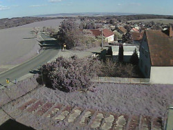 Vjezd do obce ze severu