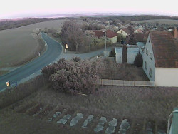 Vjezd do obce ze severu