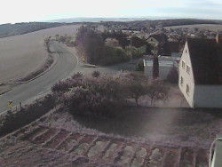 Vjezd do obce ze severu