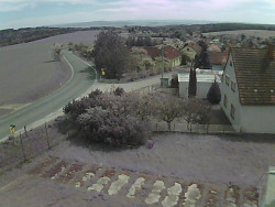 Vjezd do obce ze severu