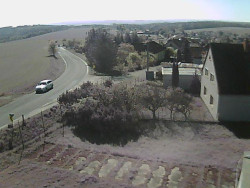 Vjezd do obce ze severu