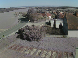 Vjezd do obce ze severu