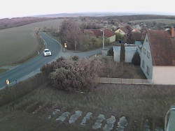 Vjezd do obce ze severu