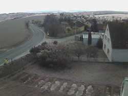 Vjezd do obce ze severu