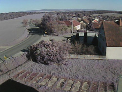 Vjezd do obce ze severu