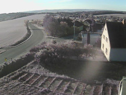 Vjezd do obce ze severu