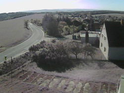 Vjezd do obce ze severu