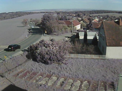 Vjezd do obce ze severu