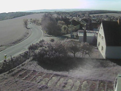 Vjezd do obce ze severu