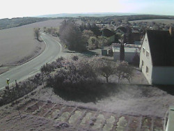 Vjezd do obce ze severu