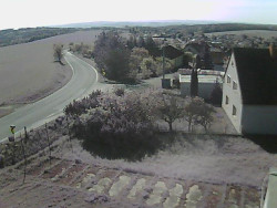 Vjezd do obce ze severu