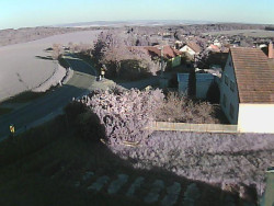 Vjezd do obce ze severu