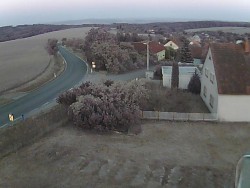 Vjezd do obce ze severu
