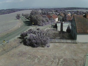 Obec Ježkovice - Vjezd do obce ze severu - 27.5.2026 v 16:15 Obec Ježkovice - Vjezd do obce ze severu - 27.5.2026 v 16:15