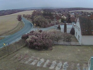 Gemeinde Ježkovice - Eingang ins Dorf von Norden - 16.6.2026 v 20:45 Gemeinde Ježkovice - Eingang ins Dorf von Norden - 16.6.2026 v 20:45
