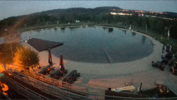 Koupací jezero