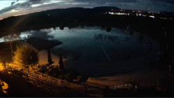 Koupací jezero