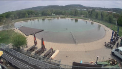 Koupací jezero