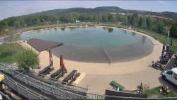Koupací jezero
