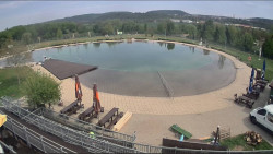 Koupací jezero