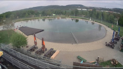 Koupací jezero