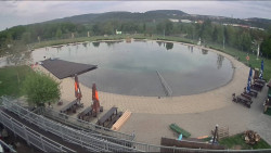 Koupací jezero