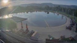 Koupací jezero