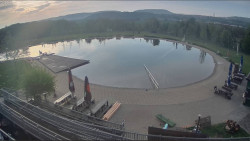 Koupací jezero