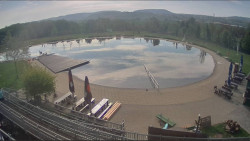 Koupací jezero