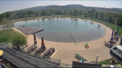Koupací jezero