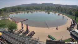 Koupací jezero