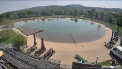 Koupací jezero