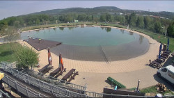 Koupací jezero