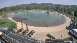 Koupací jezero