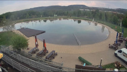 Koupací jezero