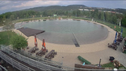 Koupací jezero