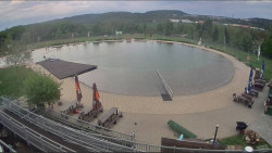 Koupací jezero