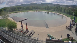 Koupací jezero