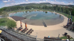 Koupací jezero