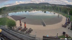 Koupací jezero