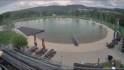Koupací jezero