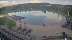 Koupací jezero