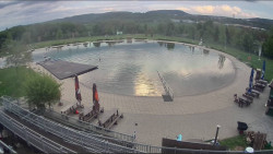Koupací jezero