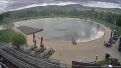 Koupací jezero