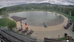 Koupací jezero