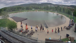 Koupací jezero