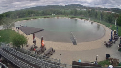 Koupací jezero