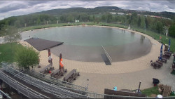 Koupací jezero