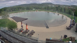 Koupací jezero